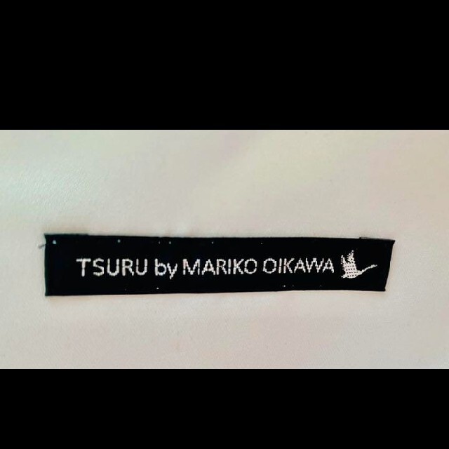 TSURU by Mariko Oikawa(ツルバイマリコオイカワ)の☆専用☆新品同様☆ツルバイ☆定番ブラウス☆白☆ レディースのトップス(シャツ/ブラウス(半袖/袖なし))の商品写真