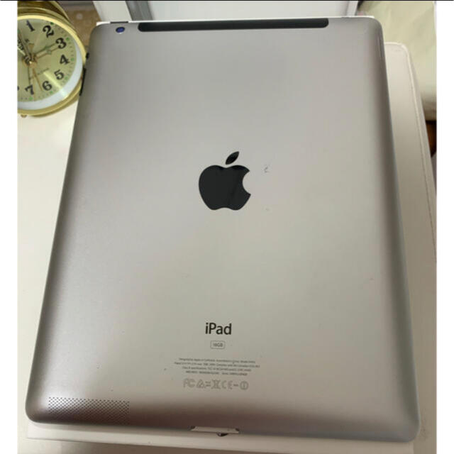 iPad(アイパッド)の準美品　iPad3 16GB  WIFIモデル　アイパッド　第3世代 スマホ/家電/カメラのPC/タブレット(タブレット)の商品写真