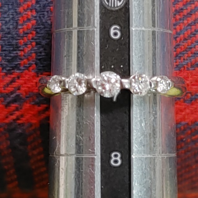 Pt900 by ピカードshop｜ラクマ シンプルセッティングのダイヤモンドリング0.3ctの通販 最新作国産