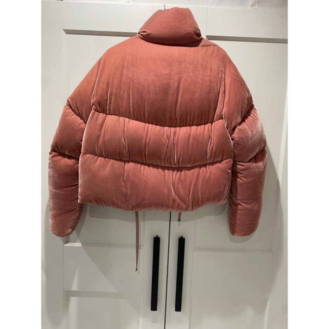 MONCLER - モンクレール 価格高騰 レディースダウン ピンク 美品 MONCLER - モンクレール 価格高騰 レディースダウン ピンク 美品