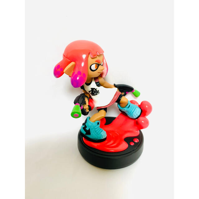 任天堂(ニンテンドウ)のネオンピンク ガール amiibo アミーボ スプラトゥーン 2 Switch エンタメ/ホビーのフィギュア(ゲームキャラクター)の商品写真