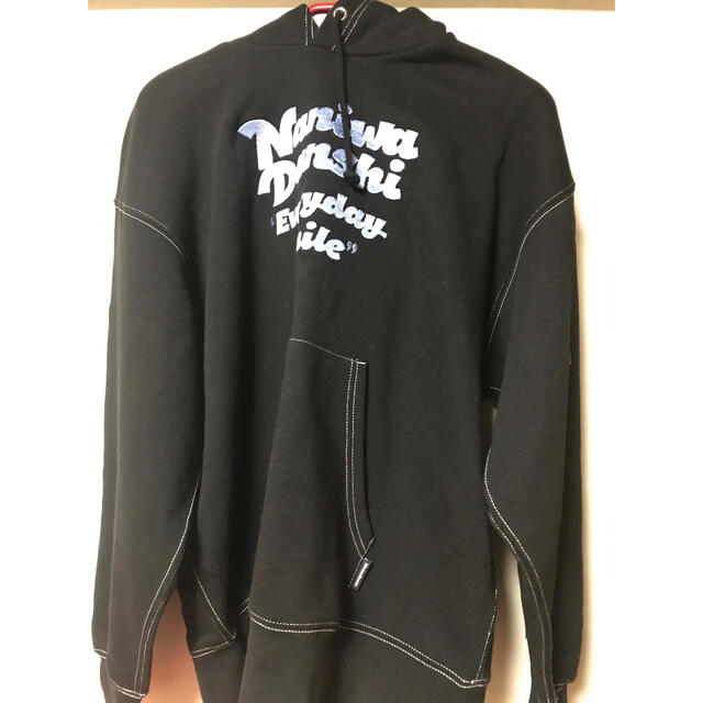 Johnny's(ジャニーズ)のなにわ男子 パーカー XL ブラック エンタメ/ホビーのタレントグッズ(アイドルグッズ)の商品写真
