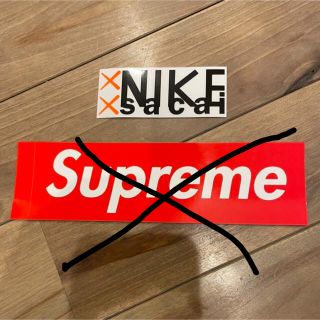 ナイキ(NIKE)のNIKE sacai KAWS コラボ ステッカー 2枚 Supreme(ステッカー)