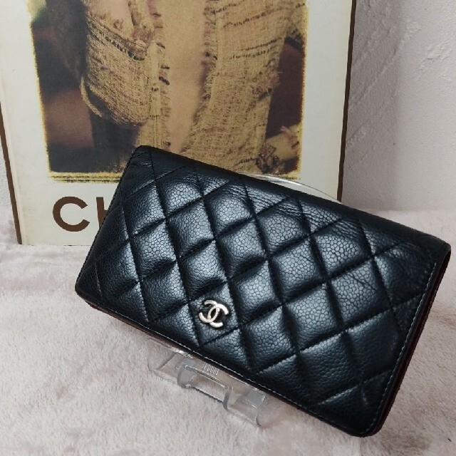 レディースCHANEL 長財布 黒 キャビアスキン マトラッセ