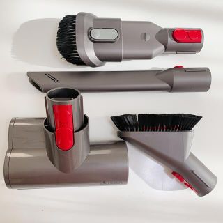 ダイソン(Dyson)のDyson V10 Fluffy+  SV12FFCOMの付属品(新品)(掃除機)