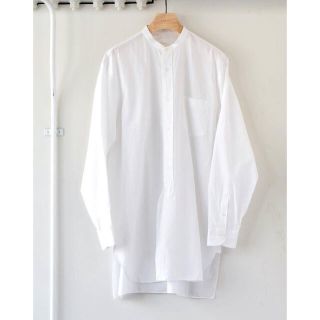 コモリ(COMOLI)のほん様専用　comoli コモリ バンドカラー　シャツ　ホワイト　サイズ1(シャツ)