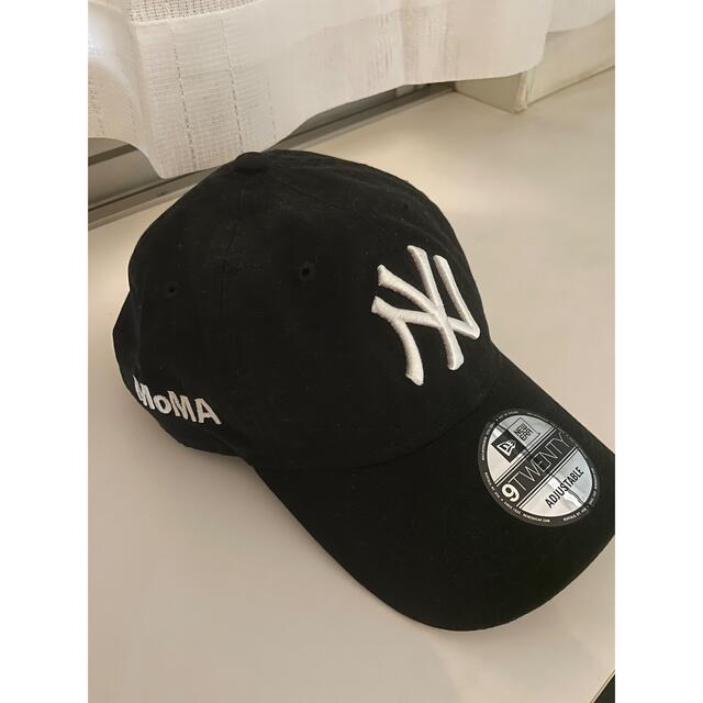 MOMA(モマ)のNY ヤンキースキャップ MoMA Edition 完売品　帽子　 メンズの帽子(キャップ)の商品写真