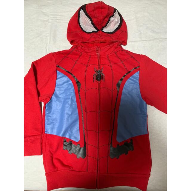 MARVEL(マーベル)の推定130cm スパイダーマン　パーカー　裏起毛　薄手 キッズ/ベビー/マタニティのキッズ服男の子用(90cm~)(ジャケット/上着)の商品写真