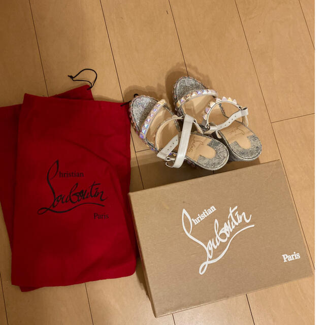 Christian Louboutin(クリスチャンルブタン)のクリスチャンルブタン　サンダル レディースの靴/シューズ(サンダル)の商品写真