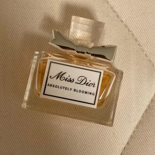 ディオール(Dior)のミスディオール アブソリュートリー ブルーミング 5ml(香水(女性用))