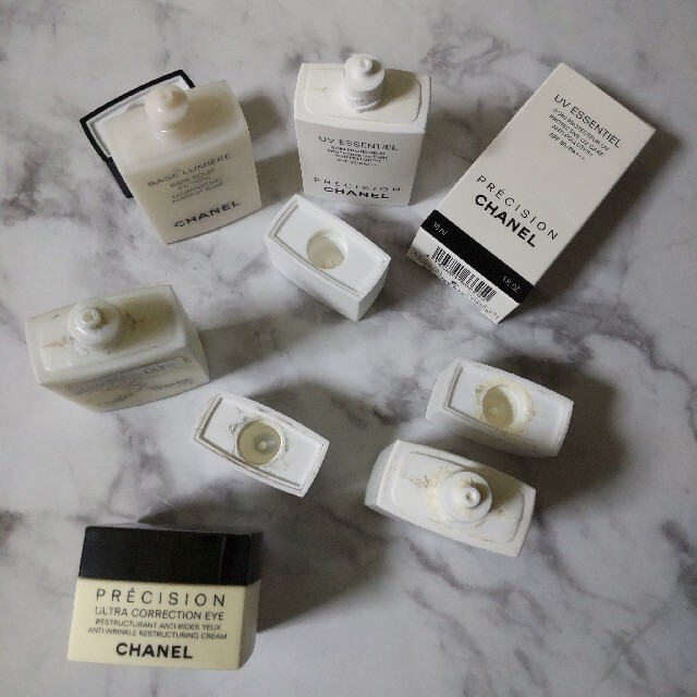 CHANEL(シャネル)のCHANEL シャネル★空きボトル５点＋空箱★中古品★確実本物 コスメ/美容のメイク道具/ケアグッズ(ボトル・ケース・携帯小物)の商品写真