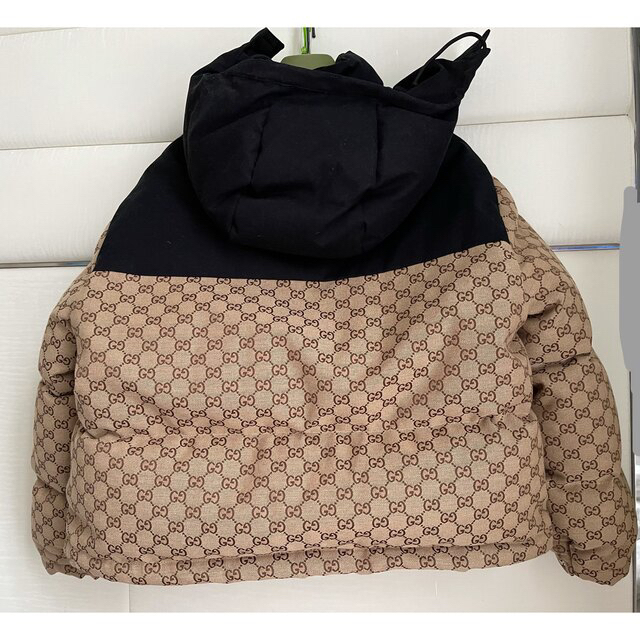 The North Face x Gucci ショートダウンコート 新品 グッチ The North Face x Gucci ショートダウンコート 新品 グッチ