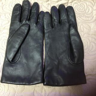コーチ(COACH)のコーチ 手袋 レディース美品  - 革　ブラック(手袋)