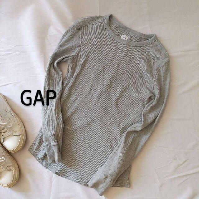 GAP(ギャップ)のGAP 　サーマル　綿素材　サイズXXS　グレー レディースのトップス(Tシャツ(長袖/七分))の商品写真