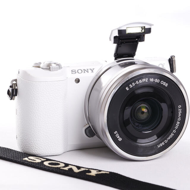 Wi-Fi機能てスマホへ転送⭐️自撮りも⭐️SONY ミラーレスα5100 - カメラ Wi-Fi機能てスマホへ転送⭐️自撮りも⭐️SONY ミラーレスα5100 - カメラ