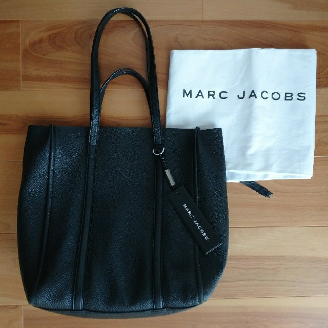 MARC JACOBS　ザ タグトート　保存袋付外ポケット×0個