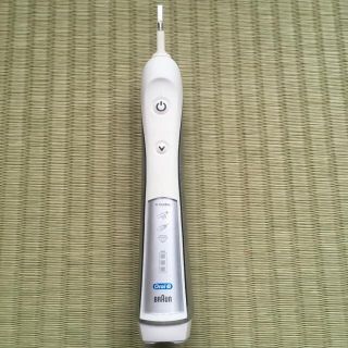 BRAUN Oral-B TRIUMPH Professional Care(歯ブラシ/デンタルフロス)