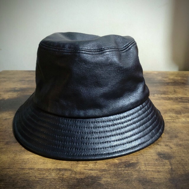 BEAMS レザー(羊革) バケットハット secrethomme.com