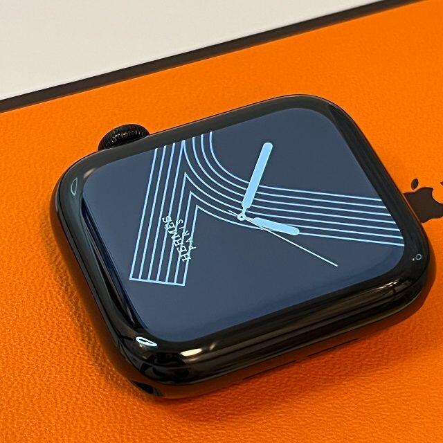 Hermes(エルメス)のApple Watch 6 HERMES 黒44mm AppleCare+付き メンズの時計(腕時計(デジタル))の商品写真