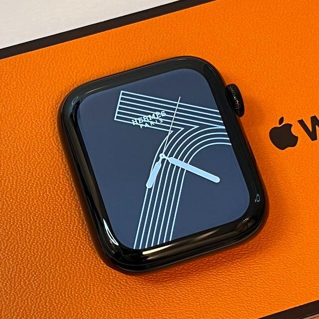 Hermes(エルメス)のApple Watch 6 HERMES 黒44mm AppleCare+付き メンズの時計(腕時計(デジタル))の商品写真