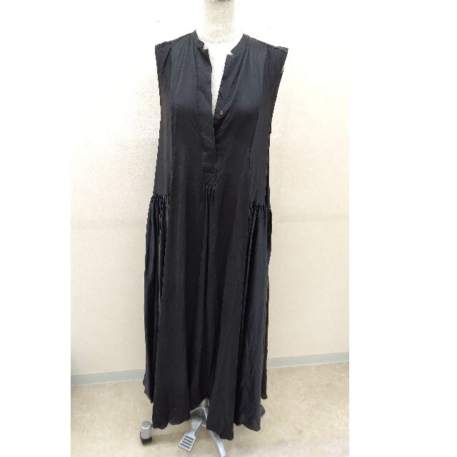 カオス☆chaos☆サンディングシルクワンピース☆黒☆の通販 by カオス☆chaos☆サンディングシルクワンピース☆黒☆の通販 by
