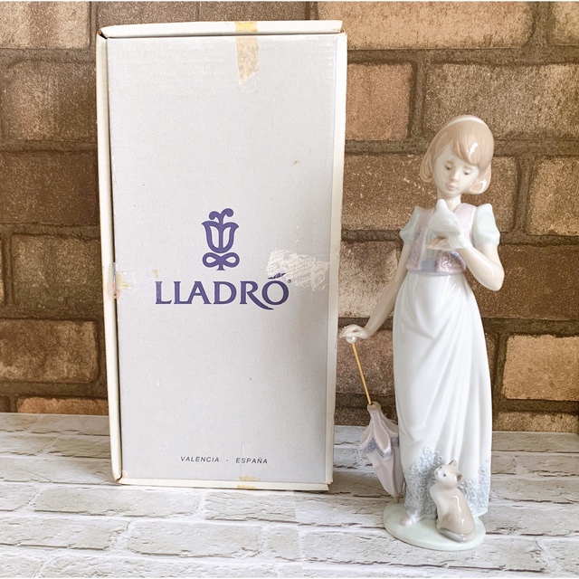 ☆美品☆LLADRO リヤドロ 夏の日の散歩  ☆会員限定・1992年絶版☆ エンタメ/ホビーの美術品/アンティーク(陶芸)の商品写真