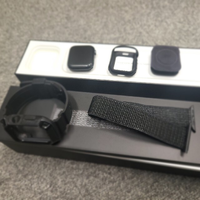 Apple Watch Series 4 Nike+ グレイアルミニウム ブラッ