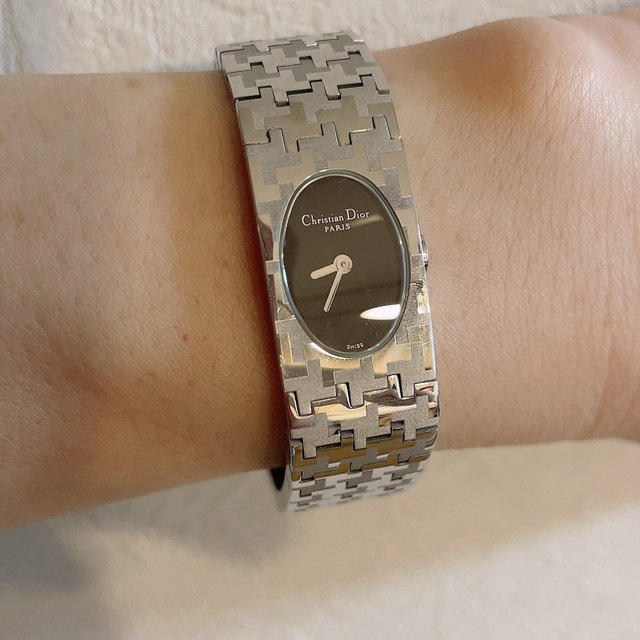 Christian Dior(クリスチャンディオール)の電池新品　ミスディオール　ブレスウォッチ レディースのファッション小物(腕時計)の商品写真