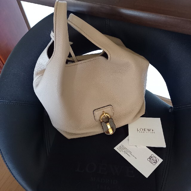 LOEWE - ロエベバッグ カリエ正規品 美品❗ おさる様専用ですの通販 by
