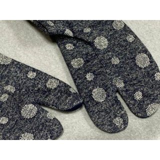 プリントデニム・裏起毛 気軽に履けるストレッチ足袋 （ドット／グレー）日本製(着物)
