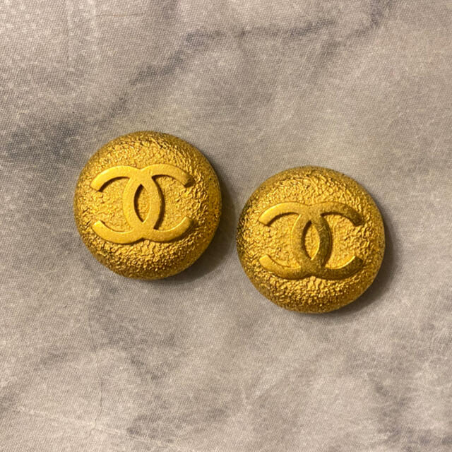 新作入荷!!】 CHANEL イヤリング ゴールド 着画あり ヴィンテージ
