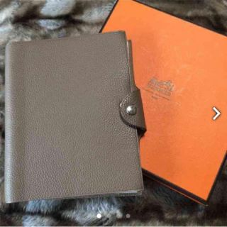 エルメス(Hermes)の2日間のみ限定値下げ 正規品 エルメス 未使用 レフィル付き 手帳 トープ(その他)