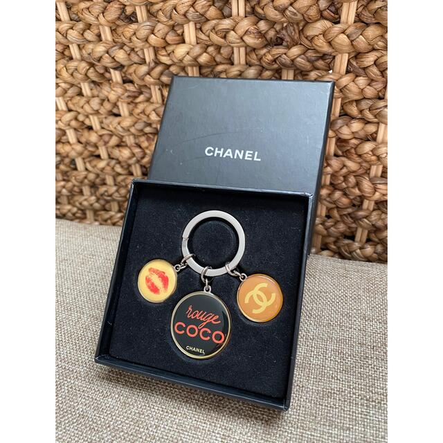 ノベルティ【本物】 CHANEL キーホルダー　ノベルティ 【非売品】