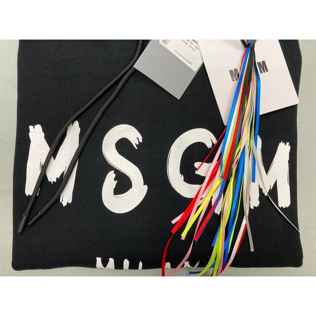 新品未使用】MSGMメンズペイントロゴプルオーバーパーカー M 黒(ロゴ白