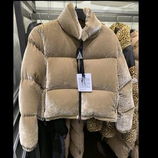 モンクレール(MONCLER)の【ほぼ未使用】RIMAC (ダウンジャケット)