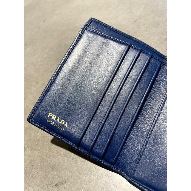 りレザーウ PRADA 三つ折りレザーウォレットの通販 by のり's shop