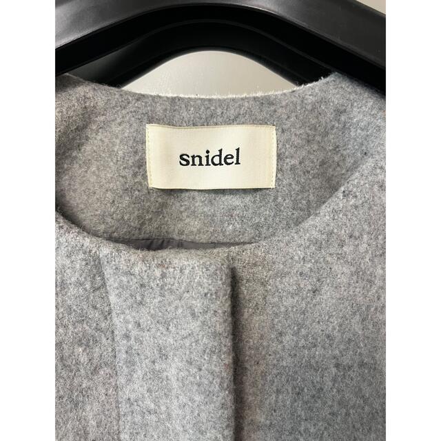 SNIDEL(スナイデル)の⭐︎様専用　　　スナイデル　コート　グレー　ノーカラーコート レディースのジャケット/アウター(ノーカラージャケット)の商品写真