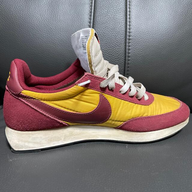 NIKE(ナイキ)のナイキ　AIR TAILWIND79 UNlVERSITY GOLD 27 メンズの靴/シューズ(スニーカー)の商品写真