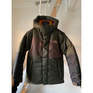 ザノースフェイス(THE NORTH FACE)の新品　新色　ノースフェイス　ヘリンボーン　プレミアム　ダウン　グース　グリーン(ダウンジャケット)