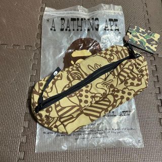 アベイシングエイプ(A BATHING APE)の大きなポーチ(ウエストポーチ)