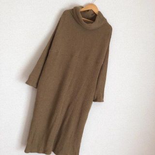 ショコラフィネローブ(chocol raffine robe)のるりるり様専用★ ショコラフィネローブ　オフタートルゆったりニットワンピ★(ひざ丈ワンピース)