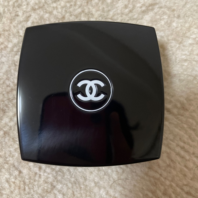 CHANEL(シャネル)の本日のみお値下げ。CHANEL レキャトルオンブル　ティセヴァンドーム コスメ/美容のベースメイク/化粧品(アイシャドウ)の商品写真