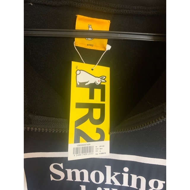 VANQUISH(ヴァンキッシュ)のFR2 Smoking kills Half Zip Top メンズのトップス(スウェット)の商品写真