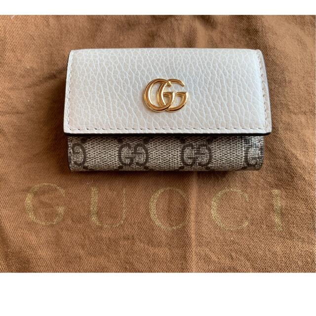 Gucci(グッチ)のお値下げ！GUCCI グッチ　キーケース　新品 レディースのファッション小物(キーケース)の商品写真