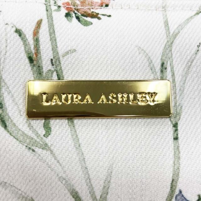 LAURA ASHLEY(ローラアシュレイ)のローラアシュレイ フラワー変形トートバッグ ハンドバッグ 花柄 白 レディースのバッグ(トートバッグ)の商品写真