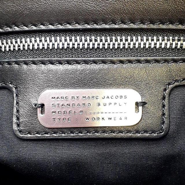 MARC BY JACOBSマークジェイコブス クラッチバッグ