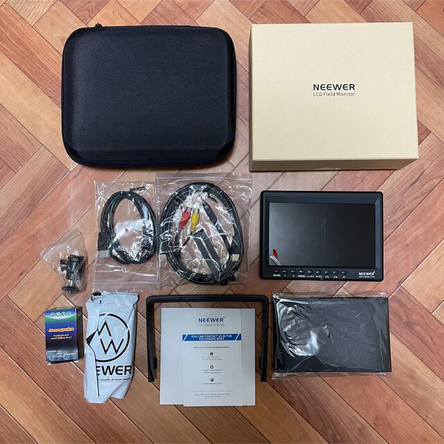 Neewer LCD Field Monitor