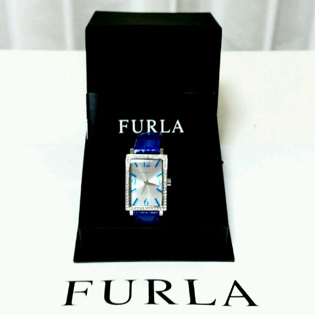 Furla(フルラ)の♡FURLA/フルラ♡購入証明書付♡レディース腕時計 TANGO♡ レディースのファッション小物(腕時計)の商品写真