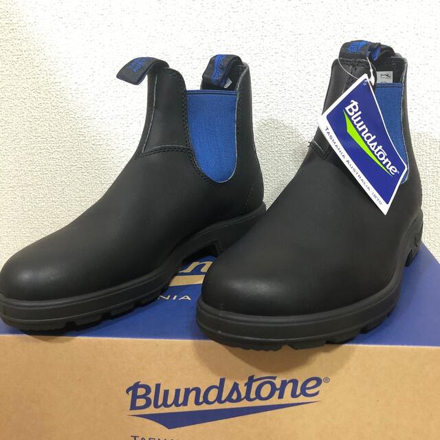 Blundstone(ブランドストーン)のUK7 【新品未使用】ブランドストーン　ブラック&ブルー　サイドゴアブーツ メンズの靴/シューズ(ブーツ)の商品写真