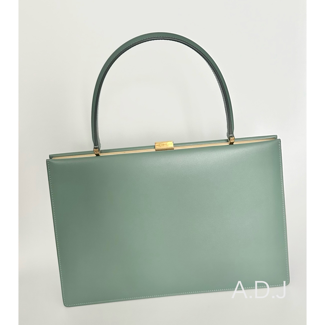 CELINE - セリーヌ Celine フィービー期 ミディアム クラスプ CELINE - セリーヌ Celine フィービー期 ミディアム クラスプ